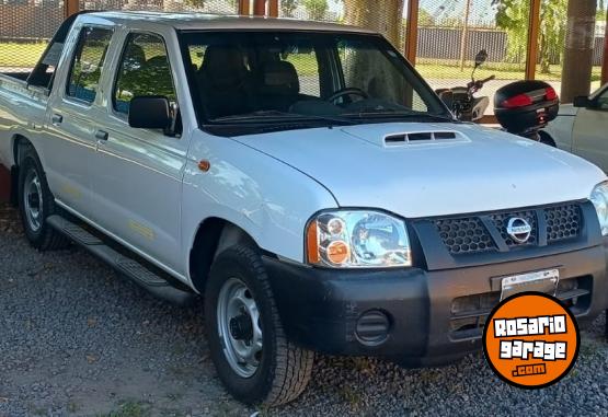 Camionetas - Nissan np 300 mexico 2014 Diesel 168000Km - En Venta