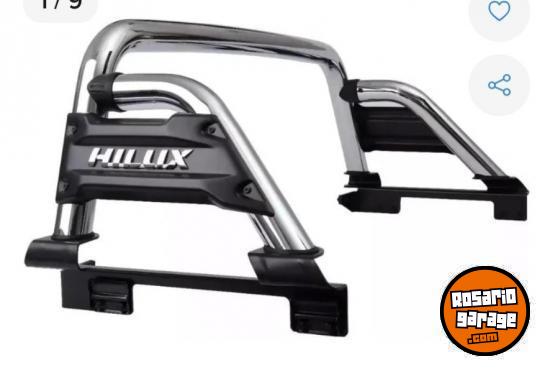 Accesorios para Autos - barra antivuelco hilux 2025  sin uso - En Venta