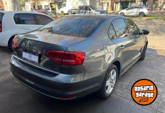Autos - Volkswagen Vento Luxury 2015 Nafta 108000Km - En Venta