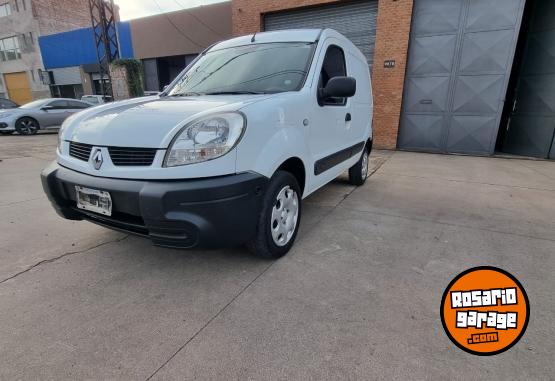 Utilitarios - Renault Kangoo 2012 GNC 260000Km - En Venta