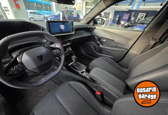 Autos - Peugeot 2008 ALLURE 2025 Nafta 0Km - En Venta