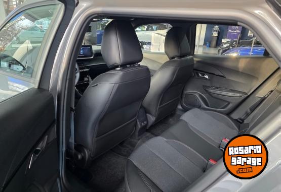 Autos - Peugeot 2008 ALLURE 2025 Nafta 0Km - En Venta