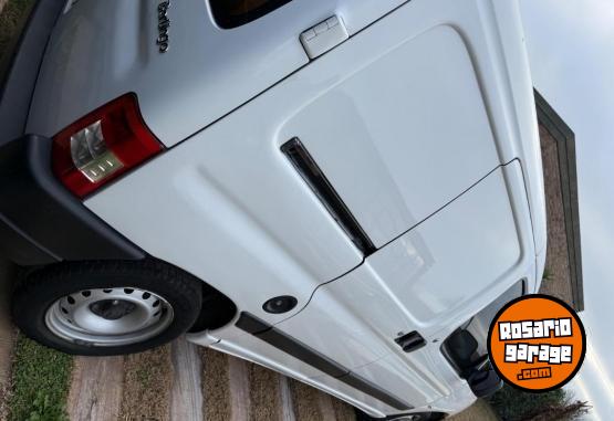 Utilitarios - Citroen Berlingo hdi 2019 Diesel 86000Km - En Venta