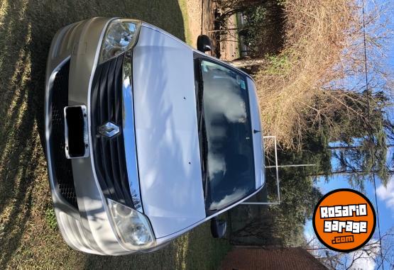 Autos - Renault Logan 2011 GNC 168000Km - En Venta