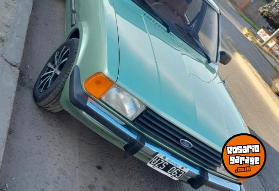 Clsicos - FORD TAUNUS GHIA 1984 - En Venta
