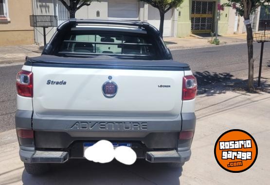 Camionetas - Fiat Strada Adventure 2018 Nafta 96000Km - En Venta