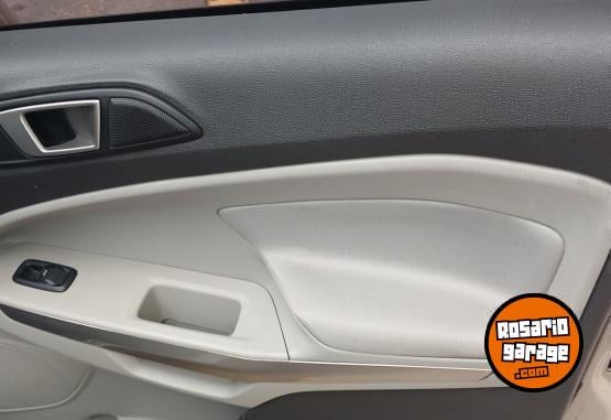 Autos - Ford Ecosport Titanium 1.6 2017 Nafta 61000Km - En Venta