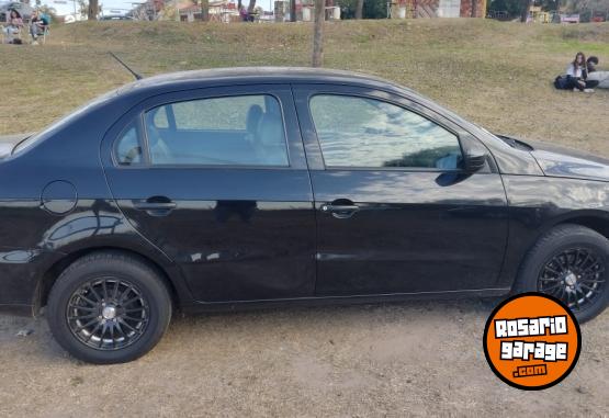 Autos - Volkswagen Voyagd 2013 Nafta 127000Km - En Venta