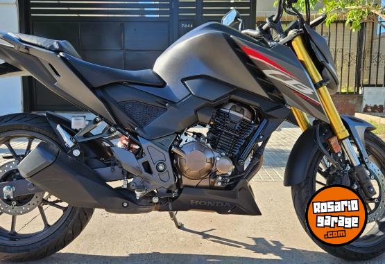 Motos - Honda Twister cb 300 2023 Nafta 850Km - En Venta