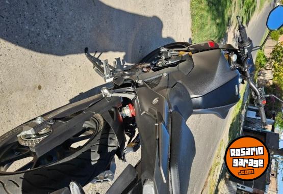 Motos - Honda Twister cb 300 2023 Nafta 850Km - En Venta