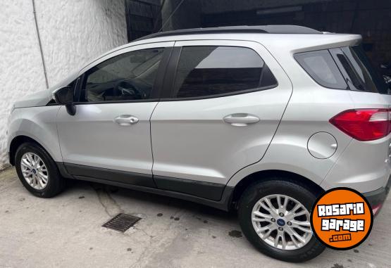 Autos - Ford Ecosport 2017 GNC 135000Km - En Venta