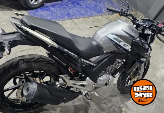 Motos - Honda Twister 2020 Nafta 6238Km - En Venta