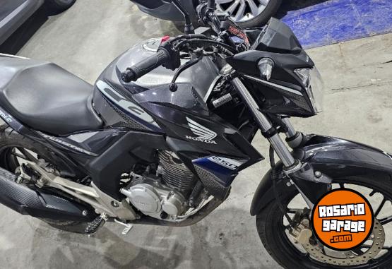 Motos - Honda Twister 2020 Nafta 6238Km - En Venta