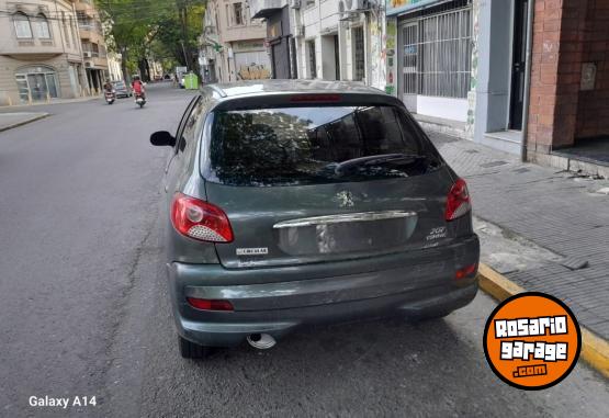 Autos - Peugeot 207 COMPACT 1.4 5p. 2012 Nafta 106000Km - En Venta
