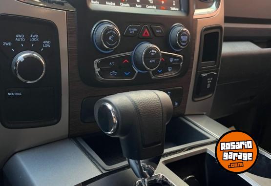 Camionetas - Dodge RAM 1500 LERAMIE 4X4 2019 Nafta 94000Km - En Venta