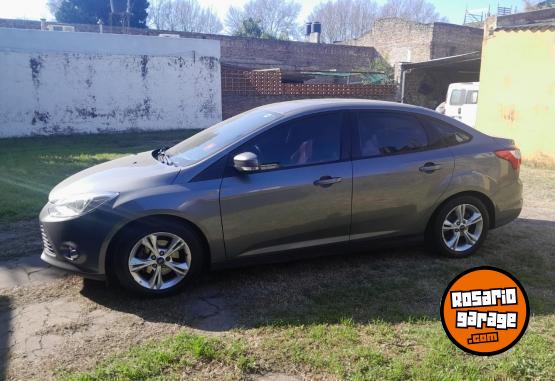 Autos - Ford 4 puertas 2,0 se plus 2014 Nafta 136000Km - En Venta
