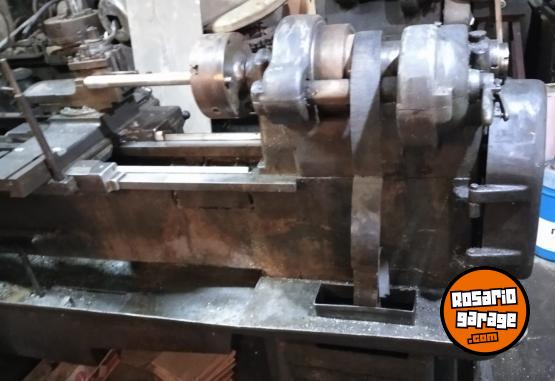 Herramientas - Torno Paralelo con Caja Norton para Roscas - En Venta