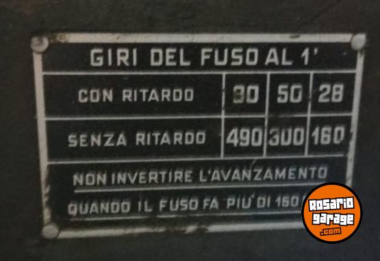 Herramientas - Torno Paralelo con Caja Norton para Roscas - En Venta