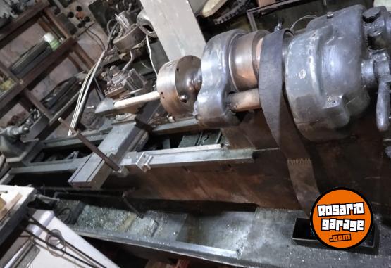 Herramientas - Torno Paralelo con Caja Norton para Roscas - En Venta