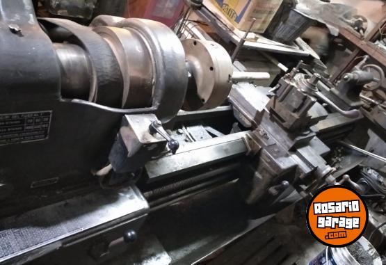 Herramientas - Torno Paralelo con Caja Norton para Roscas - En Venta
