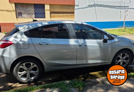 Autos - Chevrolet Cruze LT 5ptas 2019 Nafta 44300Km - En Venta