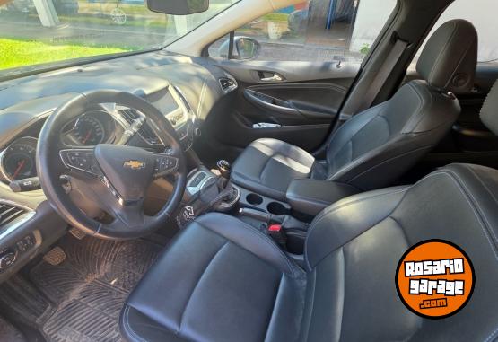 Autos - Chevrolet Cruze LT 5ptas 2019 Nafta 44300Km - En Venta