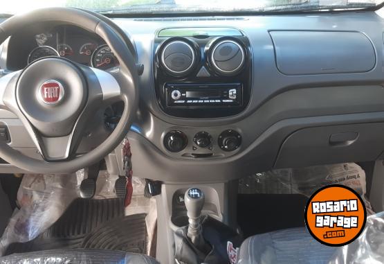 Autos - Fiat Palio línea nueva 2012 GNC 111111Km - En Venta