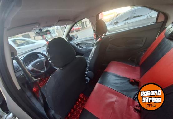Autos - Ford Ka 2020 Nafta 132500Km - En Venta