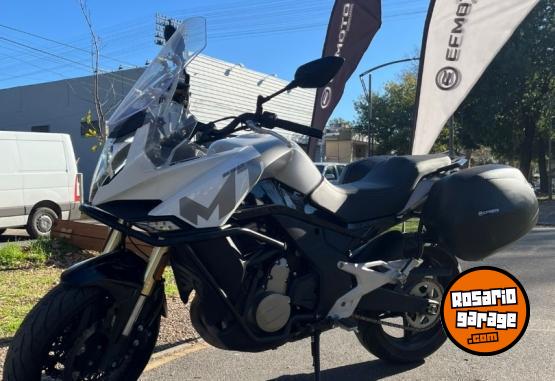 Motos - CF 650 MT 2022 Nafta 14114Km - En Venta