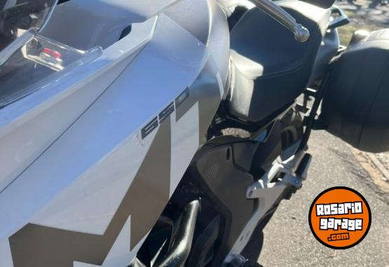 Motos - CF 650 MT 2022 Nafta 14114Km - En Venta