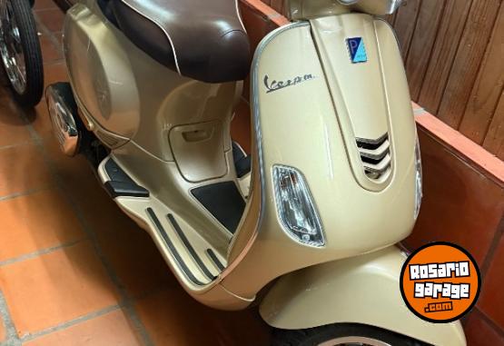 Motos - Vespa VXL 150 elegante 2022 Nafta 13000Km - En Venta