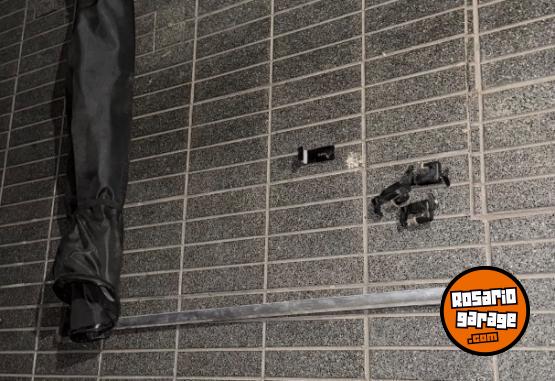 Accesorios para Autos - Vendo lona marítima + barra anti vuelco para NISSAN FRONTIER - En Venta