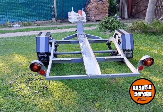 Accesorios para Autos - Urgente!!!!! Vendo trailer p/moto o cuatri - En Venta