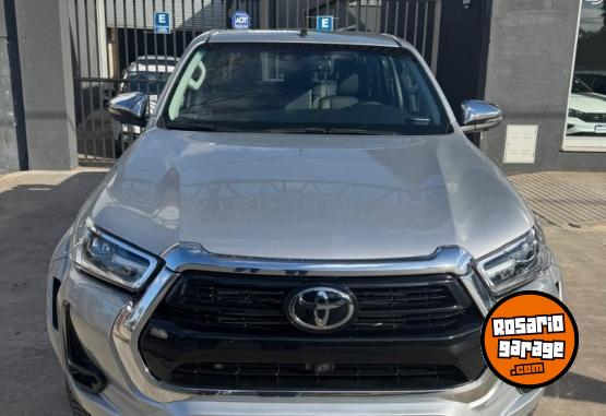 Camionetas - Toyota TOYOTA HILUX SRX 2025 Diesel 0Km - En Venta
