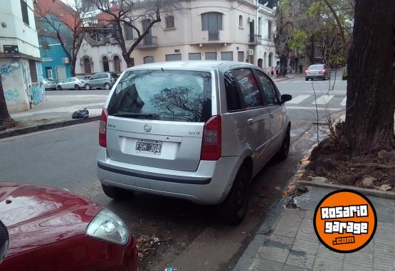 Autos - Fiat Idea 2006 Nafta 210000Km - En Venta
