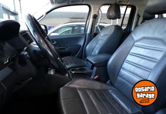 Camionetas - Volkswagen amarok highline 4x2 a/t 2018 Diesel 121000Km - En Venta