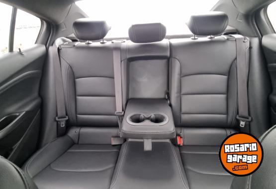 Autos - Chevrolet Cruze Midnight 2022 Nafta 80000Km - En Venta