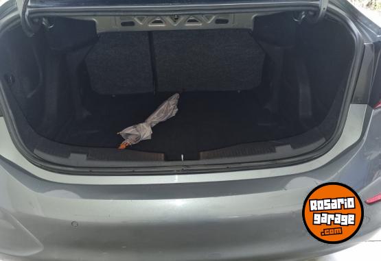 Autos - Chevrolet Cruze Midnight 2022 Nafta 80000Km - En Venta