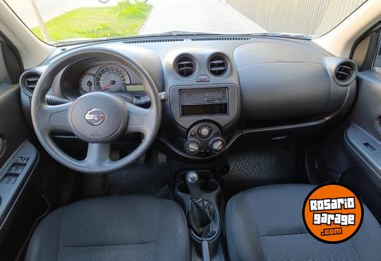 Autos - Nissan MARCH 2015 Nafta 93000Km - En Venta