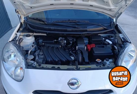 Autos - Nissan MARCH 2015 Nafta 93000Km - En Venta