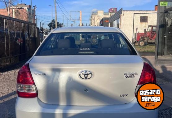 Autos - Toyota ETIOS 1.5 X GNC 2022 GNC  - En Venta