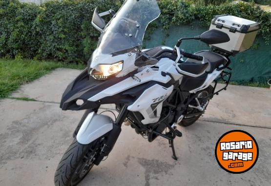 Motos - Benelli TrK 502 2023 Nafta 1000Km - En Venta