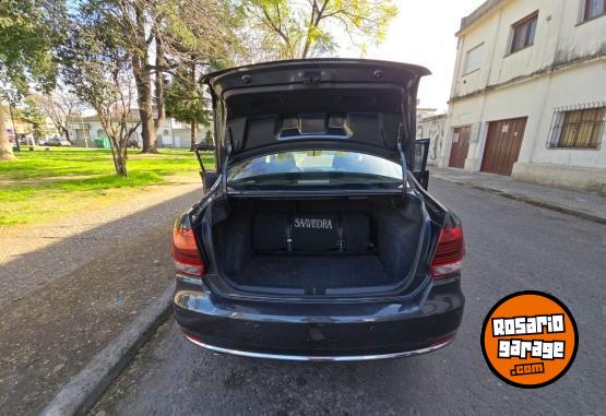 Autos - Volkswagen Polo 2016 GNC 123000Km - En Venta