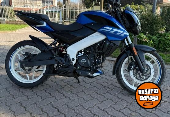 Motos - Bajaj rouser ns 200 2022 Nafta 20000Km - En Venta