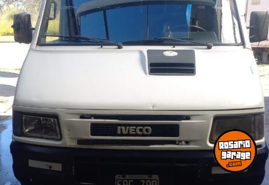 Utilitarios - Iveco Daily 2004 Diesel 200000Km - En Venta