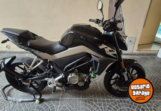 Motos - CF 300 2023 Nafta 21000Km - En Venta