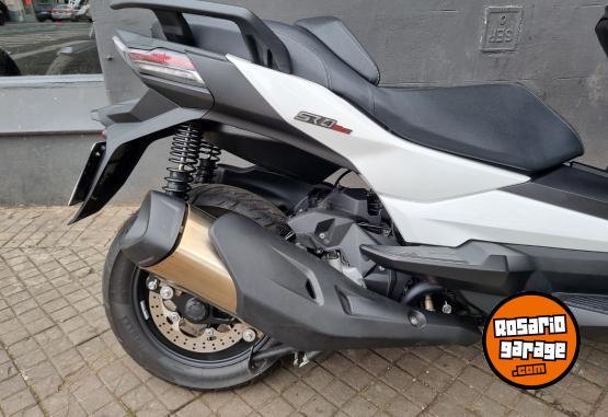 Motos - Voge SR4 2023 Nafta 5670Km - En Venta