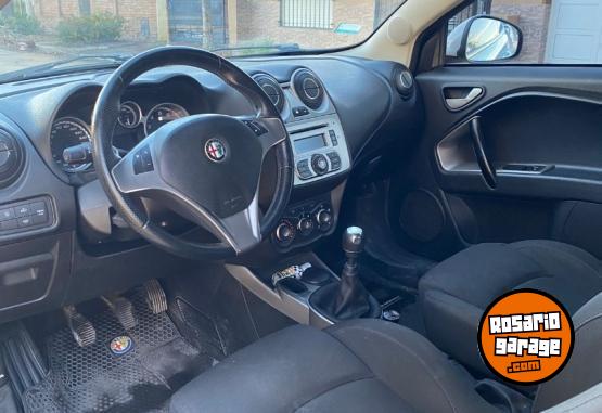 Autos - Alfa Romeo Junior 2015 Nafta 105000Km - En Venta