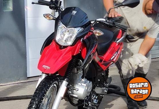 Motos - Suzuki NK 150 2023 Nafta 4500Km - En Venta