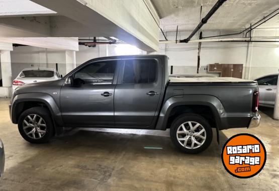 Camionetas - Volkswagen Highline 2022 Diesel 70000Km - En Venta